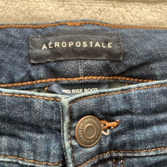 Aeropostale Mid Rise Boot Cut Jeans Size 18R NWT - Picture 4 of 9
